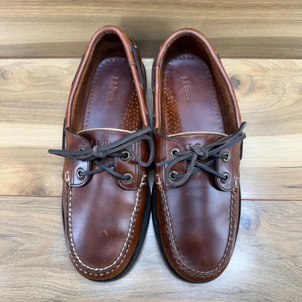 LL BEAN Boat Dock Loafers Mens 10 EE Brown Leather Moc Toe Beach Travel Resort